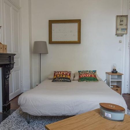 Le Petit Cosy Apartment Angers Exterior photo